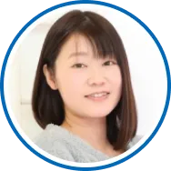 30代女性利用者の顔写真。